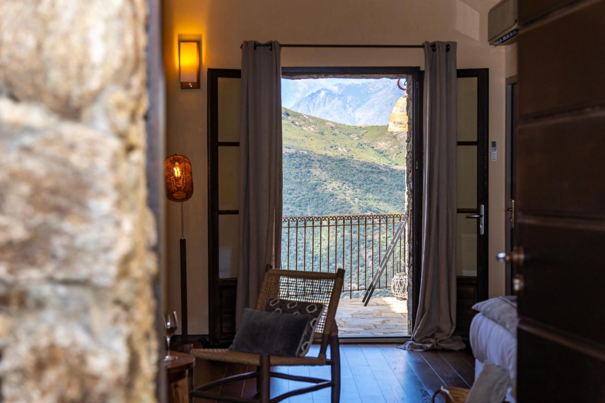 Hotel Case Latine Lama Exterior photo